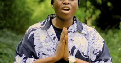 Audio | Bright - NA MUNGU